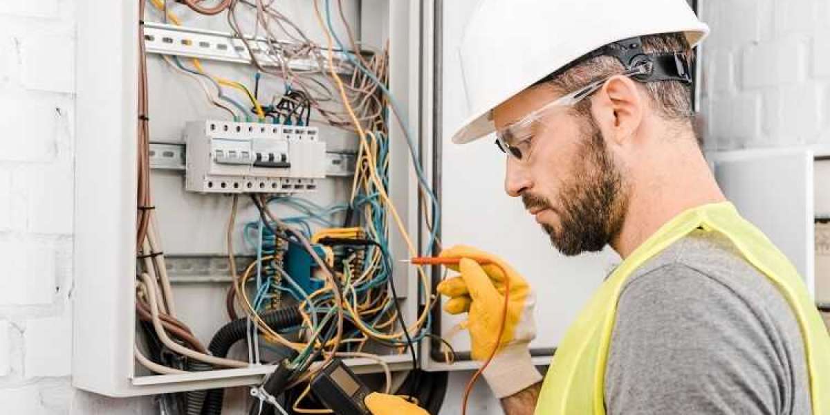 Why You Need Electric Contractors